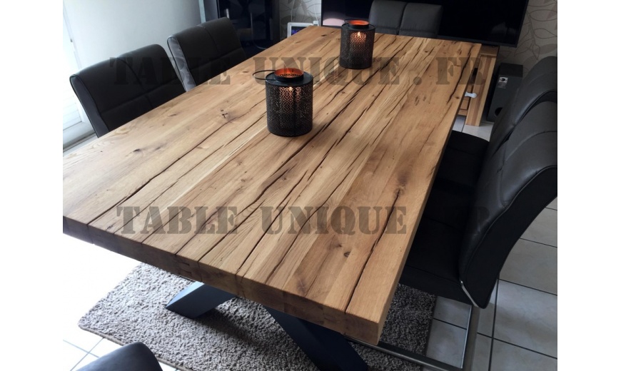 Table De Salle A Manger En Chene Massif Avec Pieds Industriels